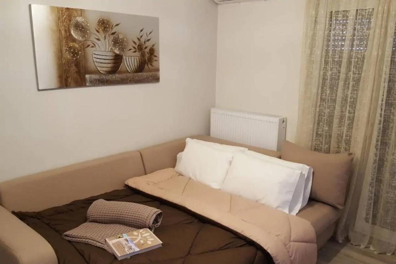 Downtown City Apartment Salonicco Esterno foto