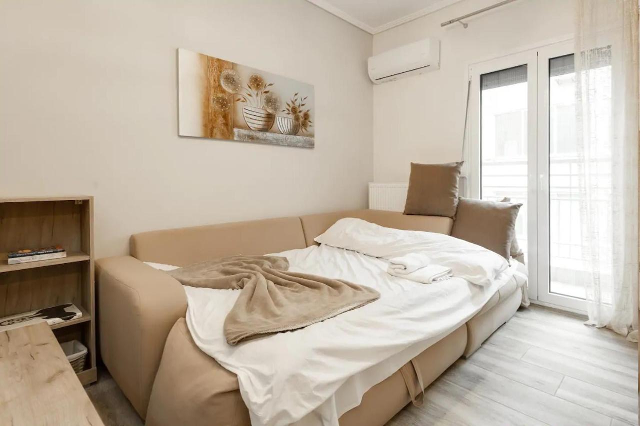 Downtown City Apartment Salonicco Esterno foto