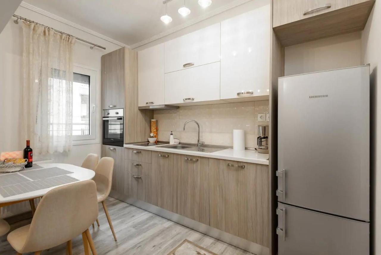 Downtown City Apartment Salonicco Esterno foto