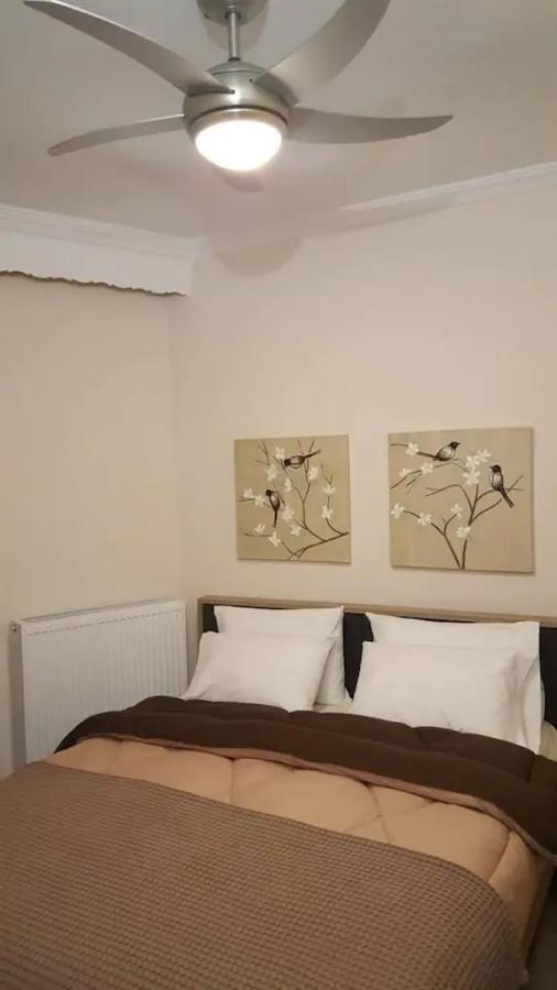 Downtown City Apartment Salonicco Esterno foto